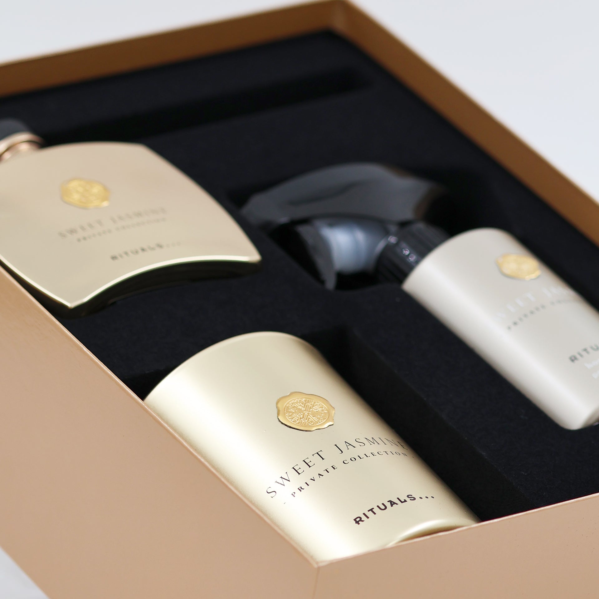 Private Collection Sweet Jasmine Giftset L